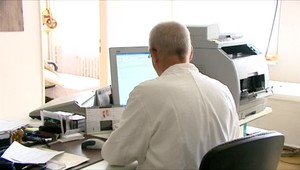 Viac ako dvetisíc lekárov sa dostalo do sporu so VšZP. Ak sa nedohodnú, doplatia na to pacienti