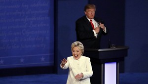 Trump je podľa Clinton Putinova bábka, Clinton podľa Trumpa odporná žena