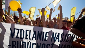 Učitelia majú toho plné zuby! Hrozia zatvorením škôl