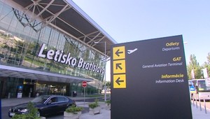 Dovolenkári odleteli do Turecka s vyše 6-hodinovým meškaním