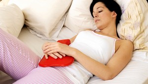 Pomóc, je to tu zase! PMS mení ženu na nepoznanie