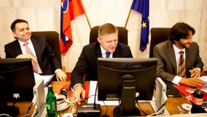 Ficovláda a jej pomoc rodinám? 2 € na deň!