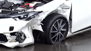 V Prešove došlo ku zrážke dvoch áut. Vodič tvrdí, že nevidel