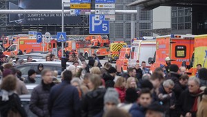 Letisko v Hamburgu uzavreli