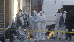 Reportér TV JOJ Rasťo Striško nakrúcal v Paríži v blízkosti úkrytu teroristov