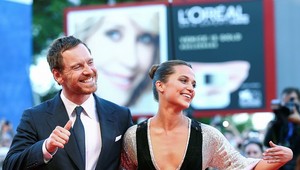 Alicia Vikander a Michael Fassbender nosia po víkende obrúčky