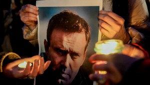 Mučíte ho aj po smrti: Vdova po Navaľnom tvrdí, že Putin zakázal vydať telo rodine