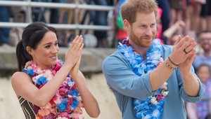 Harry a Meghan fascinujú viac ako William a Kate
