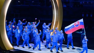 Slovenských olympionikov viedol na štadión Tomáš TATAR