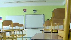 Kedy sa vrátia žiaci späť do školských lavíc? Ministerstvo prichádza s novým projektom