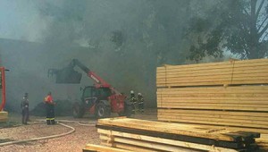 Hasičom pri Topoľnici sa podarilo požiar lokalizovať