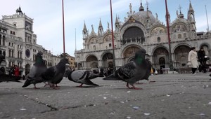 Rusko späť na Bienále? EÚ hrozí Benátkam odobratím grantu