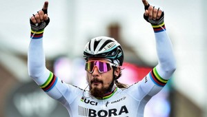 Peter Sagan v siedmom nebi! S manželkou Katkou čakajú bábätko