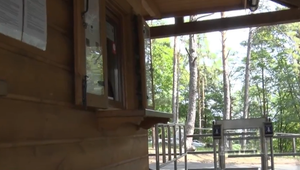 Vlámali sa do budovy, v ktorej boli peniaze z predaja vstupného. Z areálu ukradli viac ako 91-tisíc eur