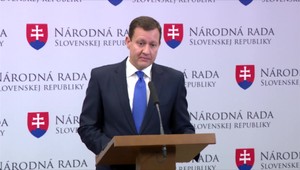 Lipšic nemohol prehrať, demokracia nemala šancu