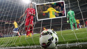 Keď to vieš, je to brnkačka... Vďaka Neymarovi kanárici opäť lietajú!