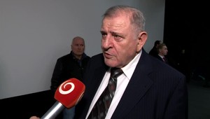 EXKLUZÍVNE: Vladimír Mečiar ponúka svoju pomoc. Do politiky ale nevstupuje