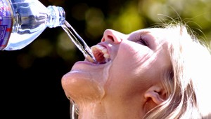 VAROVANIE. Pozor na búrky a horúčavy, ide o život!