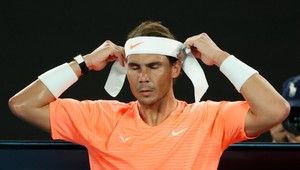 Nadal vynechá Wimbledon aj olympiádu