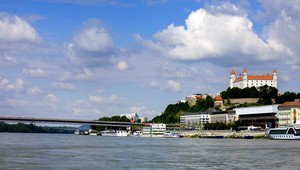 Najlepšie mestá pre život. Bratislava si polepšila