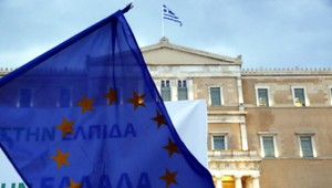 Gréci ustúpili, Tsipras prijal požiadavky veriteľov