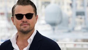 Konečne tá pravá?! DiCaprio to vraj s TOUTO o polovicu mladšou kráskou myslí vážne!