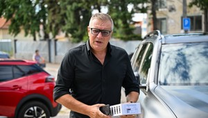 Spor vnútri Slovenského futbalového zväzu pokračuje. V ohrození je majetok zväzu za viac ako 20 miliónov