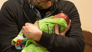 Smutné VIDEO plné lásky: Rozlúčka otca s umierajúcim synčekom