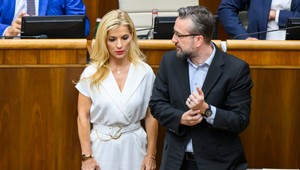 Poslanci NR SR rozhodli: Návrh o zrušení RTVS prešiel