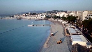 Francúzi vylepšujú pláže. Priestor na oddych dostane viac turistov