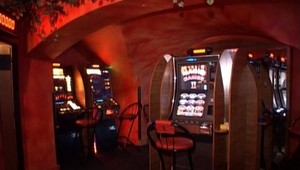 Packa: Hranie na automatoch nie je v náplni práce policajtov