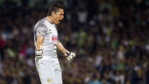 Šialenstvo v Mexiku. Gól brankára v nadstavení, potom titul!