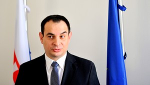 Splnomocnenec pre rómsku komunitu Pollák končí, nechá plnú špajzu peňazí