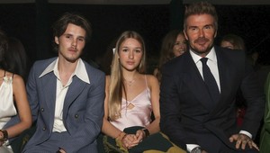 Dcéra Beckhamovcov čelí kritike za výber šiat: Sú (ne)vhodné pre 13-ročné dievča?