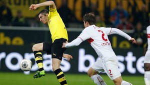 VIDEO. Dortmund rozdrvil Stuttgart, Lewandowski s hetrikom