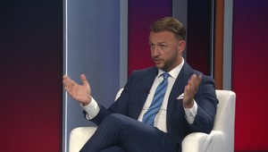 "Byť matkou je to najviac, čo vie žena urobiť." Matúš Šutaj Eštok vysvetlil svoj kontroverzný výrok