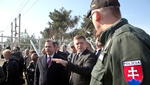 Macedónsko potrebuje na hraniciach naďalej pomoc, tvrdí Fico