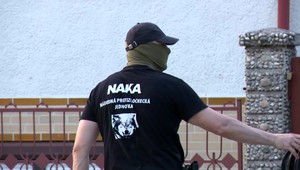 Po celom Slovensku zasahovala NAKA. Dôvodom mali byť ekonomické machinácie v NDS