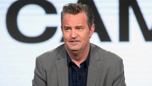 Matthew Perry: Z nakrúcania Priateľov si kvôli alkoholu a drogám nepamätám tri roky