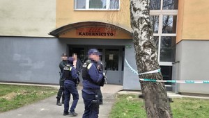 Tragédia na sídlisku: Človek vypadol z okna paneláku