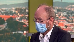 Infektológ  Jarčuška pre TV JOJ: Respirátor FFP2 je v MHD oveľa účinnejší