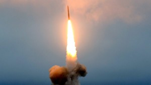 Rusi odskúšali medzikontinentálnu raketu