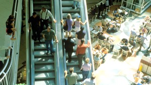 Mladík (†21) po páde z eskalátoru zomrel