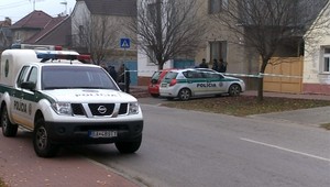 V Šenkviciach vyčíňal vrah. V dome popravil dvoch ľudí!