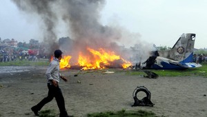 Z výletu tragédia! Pri páde lietadla zahynulo 19 ľudí