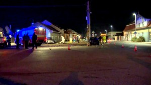 Šofér nezastavil na STOPke, spôsobil vážnu nehodu