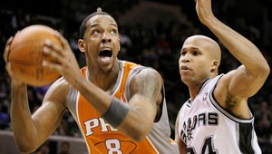 NBA: Duncan potiahol San Antonio k výhre