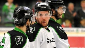 Slovák Žabka v Česku päsťou do tváre knokautoval rozhodcu!