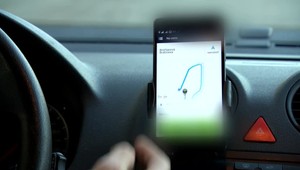 Uber už nemôže v Bratislave pôsobiť tak, ako doteraz. Firma oznámila zastavenie prevádzky