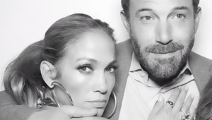 Už je to tu! Ben Affleck predsa len obzerá nový snubný prsteň pre Jennifer!